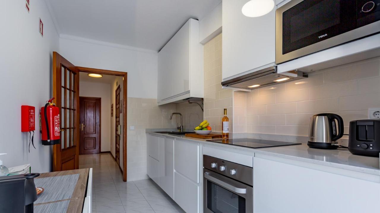 Bright 1Bdr Apartment W/Balcony By Lovelystay Вила-Реал-ди-Санту-Антониу Экстерьер фото